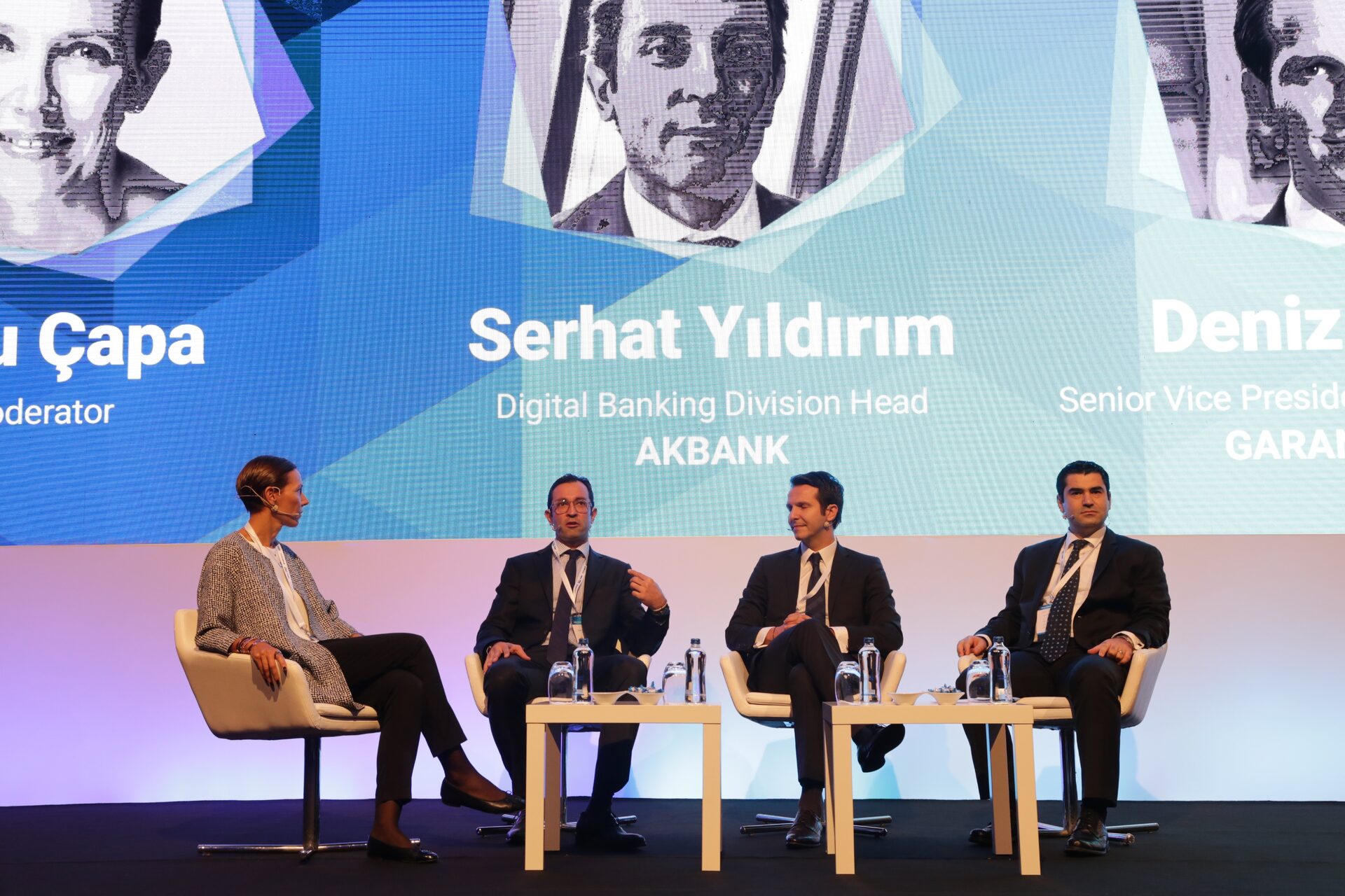 MMA Forum İstanbul — Ana sahne ve dolu salon
